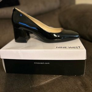NEVER WORN Nine West Block Heel